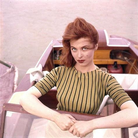 38 Stunning Color Photos of Tina Louise in the 1960s